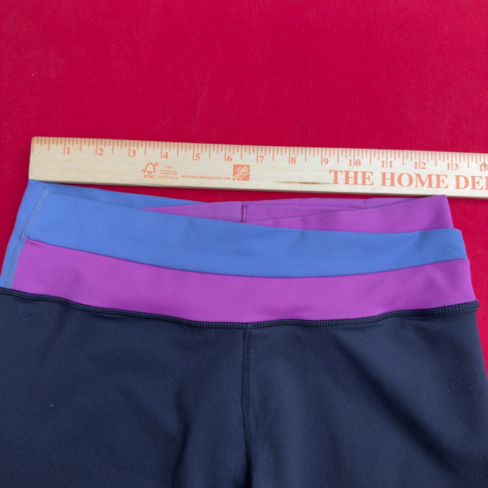 Lululemon Black Cropped Leggings Multi Color Waistband Yoga Pants Women Size 4 - Picture 3 of 5